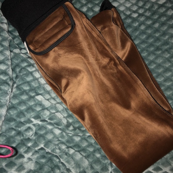 Thick black fleece pants with pockets - Picture 2 of 6